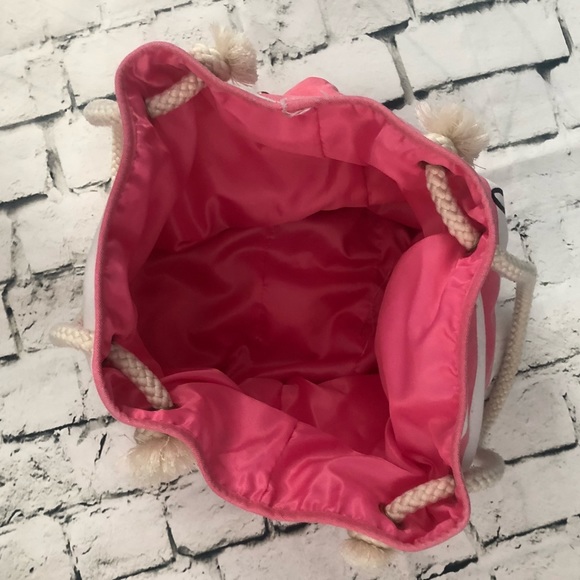 Victoria’s Secret Beach Bag - Picture 3 of 5